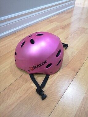 Razor V17 Multi-Sport Youth Child's Helmet Skateboard Scooter Helmet
